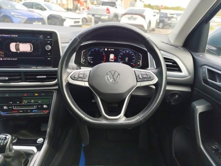 2023 Volkswagen T-Roc - photo 9