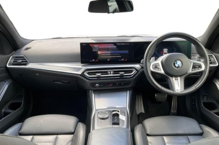 2024 BMW 3-Series - photo 10