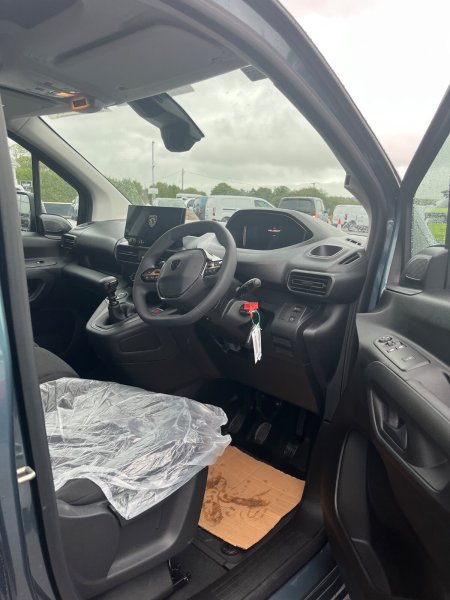 2026 Peugeot Partner - photo 6