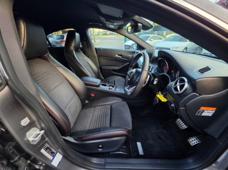 2017 Mercedes-Benz CLA - photo 2