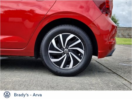 2023 Volkswagen Polo - photo 9