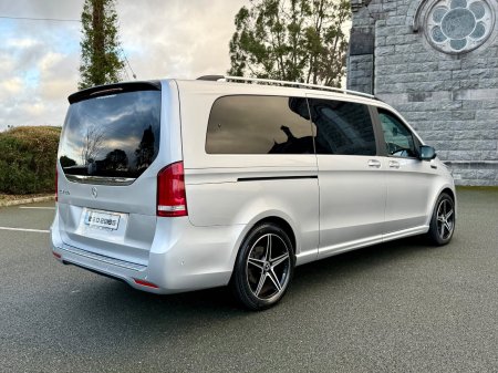 2021 Mercedes-Benz EQV - photo 3