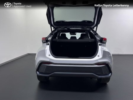 2024 Toyota C-HR - photo 9