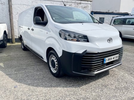 2024 Toyota Proace - photo 30