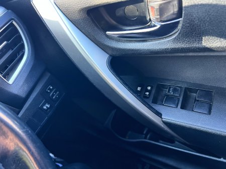 2015 Toyota Corolla - photo 12