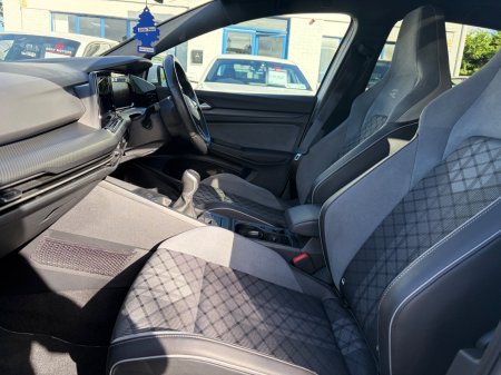 2021 Volkswagen Golf - photo 4