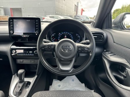 2023 Toyota Yaris Cross - photo 9