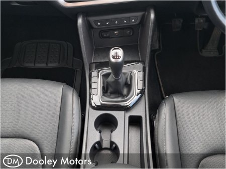 2025 Kia Sportage - photo 17