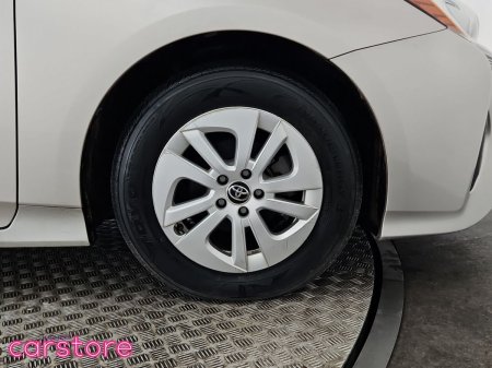 2018 Toyota Prius - photo 14