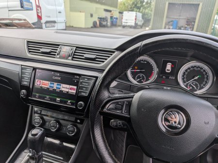 2018 Skoda Superb - photo 13
