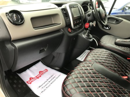 2018 Nissan NV300 - photo 21