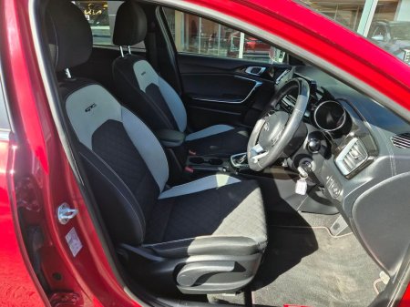 2020 Kia Ceed - photo 11