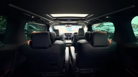 2023 Toyota Alphard - photo 12