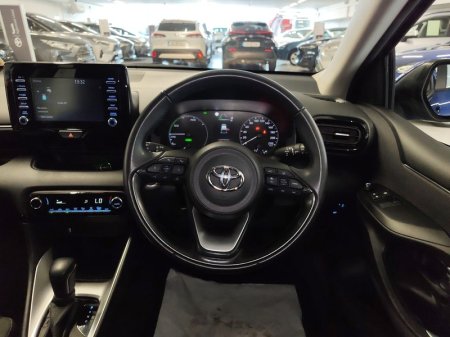 2023 Toyota Yaris - photo 9