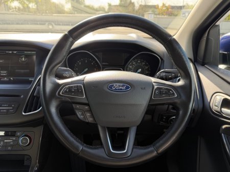 2016 Ford Focus - photo 15