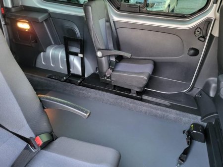 2021 Renault Trafic - photo 13