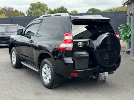 2017 Toyota Land Cruiser - photo 8