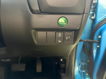 2014 Honda Fit - photo 15