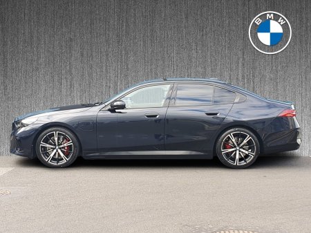 2026 BMW 5-Series - photo 3