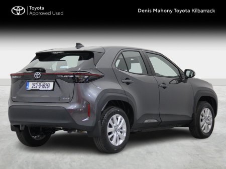 2026 Toyota Yaris Cross - photo 2
