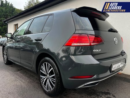 2019 Volkswagen Golf - photo 4