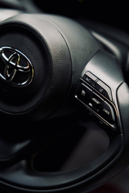 2023 Toyota Yaris - photo 9