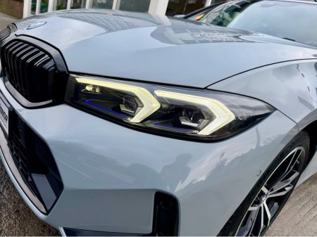 2023 BMW 3-Series - photo 12