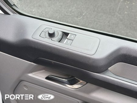 2024 Ford Transit Custom - photo 22