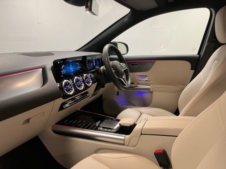 2022 Mercedes-Benz EQA - photo 12