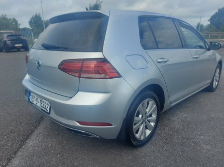 2019 Volkswagen Golf - photo 5
