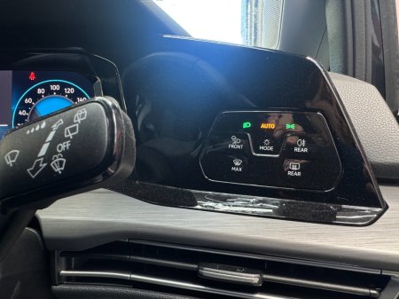 2023 Volkswagen Golf - photo 13