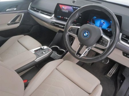2024 BMW iX1 - photo 6
