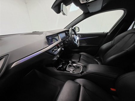 2023 BMW 2-Series - photo 7