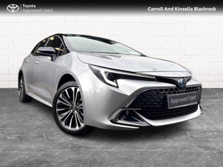 2025 Toyota Corolla Hybrid Luna Sport HB