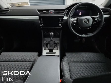 2024 Skoda Superb - photo 2