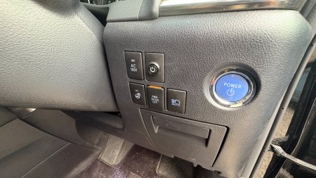 2023 Toyota Alphard - photo 17