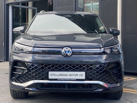2025 Volkswagen Tiguan - photo 2