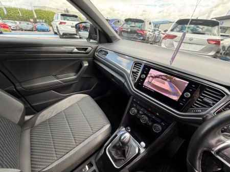 2021 Volkswagen T-Roc - photo 26