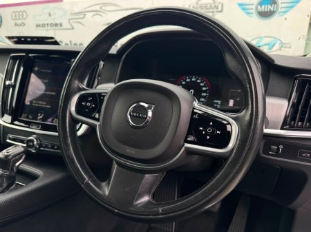 2017 Volvo S90 - photo 12