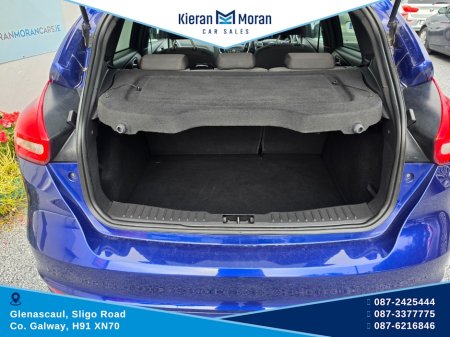 2017 Ford Focus - photo 18