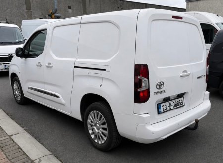 2023 Toyota Proace City - photo 8