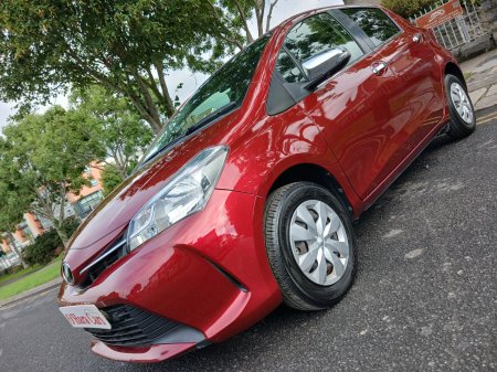 2016 Toyota Yaris - photo 3