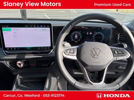 2025 Volkswagen Tiguan - photo 11