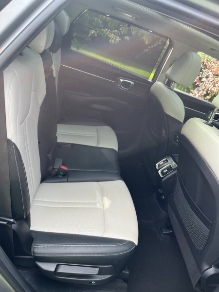 2023 Kia Sorento - photo 34