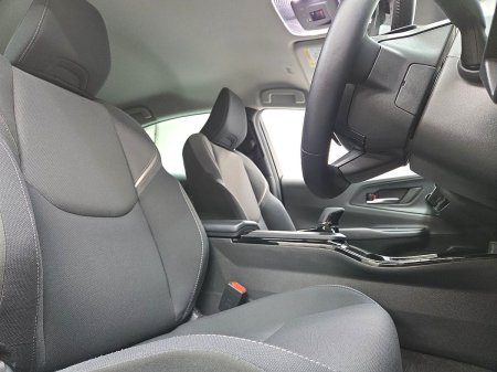 2024 Toyota Prius - photo 16