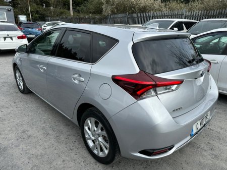 2016 Toyota Auris - photo 6
