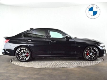 2022 BMW 3-Series - photo 22