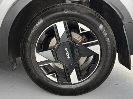 2025 Kia Sportage - photo 3