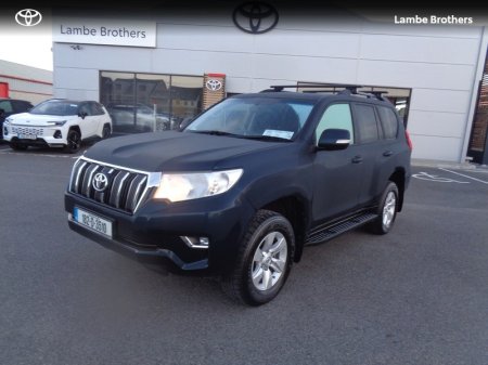 2018 Toyota Land Cruiser - photo 2