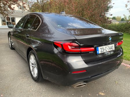 2023 BMW 5-Series - photo 7
